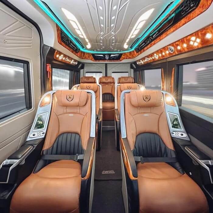 xe-toan-thang-limousine